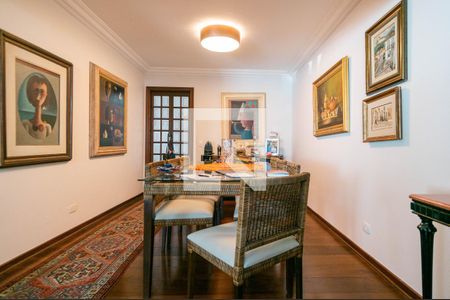 Apartamento à venda com 234m², 4 quartos e 3 vagas Apartamento à venda com 234m², 4 quartos e 3 vagasSala de Jantar