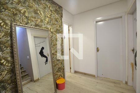 Casa à venda com 300m², 3 quartos e 2 vagasHall