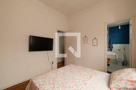 Casa à venda com 134m², 3 quartos e 2 vagasSuíte