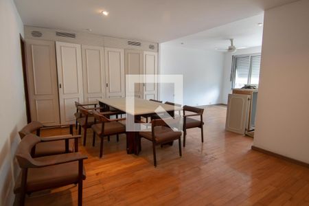 Apartamento à venda com 360m², 4 quartos e 2 vagasSala 2