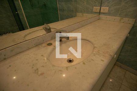 Apartamento à venda com 360m², 4 quartos e 2 vagasBanheiro 3