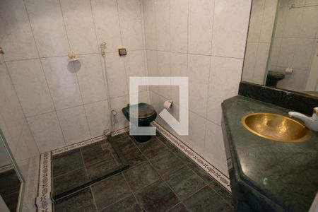 Apartamento à venda com 360m², 4 quartos e 2 vagasBanheiro