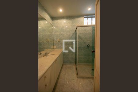 Apartamento à venda com 360m², 4 quartos e 2 vagasBanheiro 3