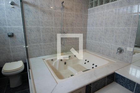 Apartamento à venda com 360m², 4 quartos e 2 vagasBanheiro