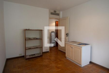Apartamento à venda com 360m², 4 quartos e 2 vagasQuarto 4