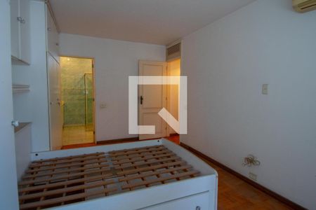 Apartamento à venda com 360m², 4 quartos e 2 vagasQuarto 3