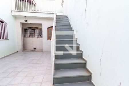 Casa à venda com 173m², 2 quartos e 5 vagasQuintal