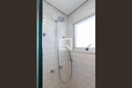 Apartamento para alugar com 62m², 2 quartos e 2 vagasBanheiro