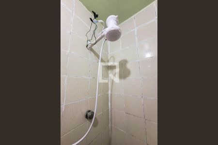 Casa à venda com 325m², 5 quartos e 5 vagasBanheiro Suíte de servico