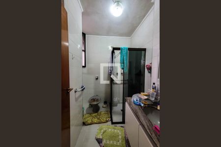 Casa à venda com 325m², 5 quartos e 5 vagasBanheiro da Suíte 2