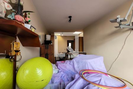 Casa à venda com 325m², 5 quartos e 5 vagasQuarto 1