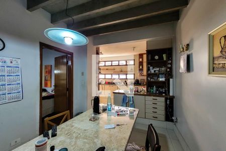 Casa à venda com 325m², 5 quartos e 5 vagasCopa