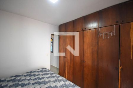 Casa à venda com 107m², 3 quartos e 3 vagasQuarto 2