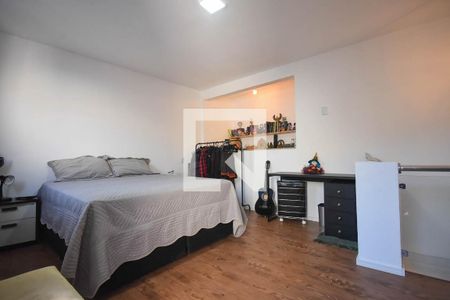 Casa à venda com 107m², 3 quartos e 3 vagasQuarto da edícula