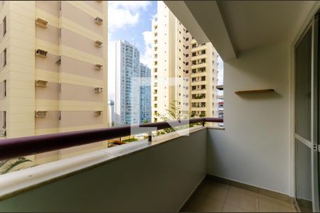 Varanda da Sala de apartamento para alugar com 3 quartos, 101m² em Itaigara, Salvador