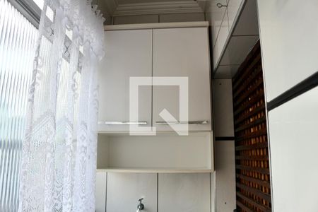 Apartamento para alugar com 70m², 2 quartos e 1 vagaÁrea de Serviço