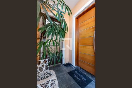 Casa à venda com 115m², 3 quartos e 3 vagasÁrea Entrada