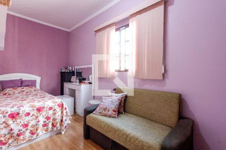 Casa à venda com 115m², 3 quartos e 3 vagasQuarto 2