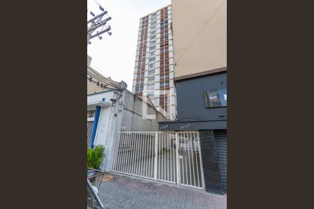 Apartamento para alugar com 76m², 2 quartos e 1 vagaFachada