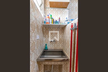 Apartamento para alugar com 76m², 2 quartos e 1 vagaÁrea de Serviço