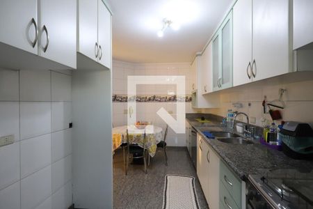 Apartamento à venda com 120m², 3 quartos e 5 vagas Apartamento à venda com 120m², 3 quartos e 5 vagasCozinha