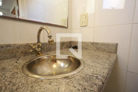 Lavabo de apartamento à venda com 3 quartos, 120m² em Vila Paulicéia, São Paulo