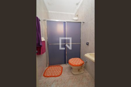 Casa à venda com 170m², 5 quartos e 2 vagasBanheiro