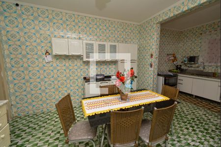 Casa à venda com 170m², 5 quartos e 2 vagasCozinha