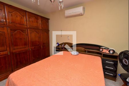 Quarto 1 de casa à venda com 5 quartos, 170m² em Jardim Vila Galvão, Guarulhos