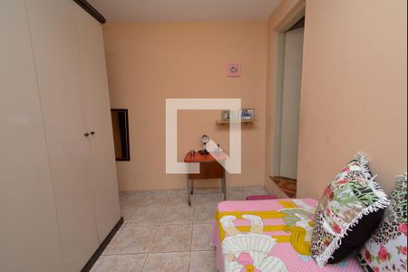 Casa à venda com 170m², 5 quartos e 2 vagasQuarto 3