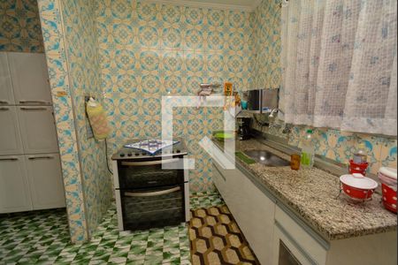 Casa à venda com 170m², 5 quartos e 2 vagasCozinha