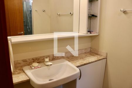 Apartamento para alugar com 60m², 2 quartos e 1 vagaBanheiro Social