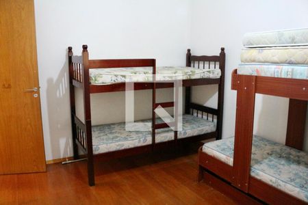 Quarto 1 de apartamento para alugar com 2 quartos, 60m² em Parque Enseada, Guarujá