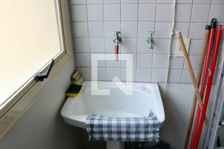 Apartamento para alugar com 60m², 2 quartos e 1 vagaÁrea de Serviço