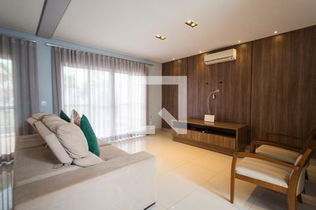 Sala de casa de condomínio para alugar com 4 quartos, 220m² em Granja Marileusa, Uberlândia
