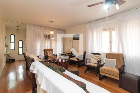 Sala de casa para alugar com 3 quartos, 170m² em Medianeira, Porto Alegre