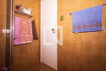 Casa à venda com 170m², 4 quartos e 12 vagasBanheiro