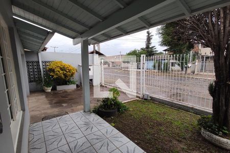 Casa à venda com 154m², 3 quartos e 3 vagas Casa à venda com 154m², 3 quartos e 3 vagasPátio Frnte