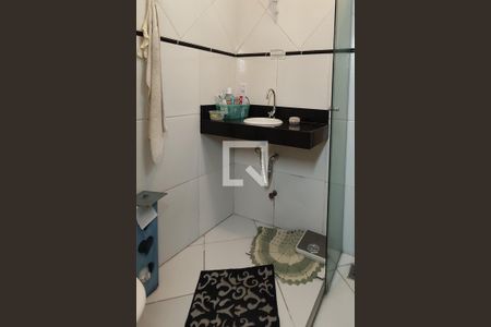 Casa à venda com 154m², 3 quartos e 3 vagas Casa à venda com 154m², 3 quartos e 3 vagasBanheiro da Suíte 2