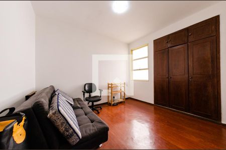 Apartamento para alugar com 120m², 3 quartos e 2 vagas Apartamento para alugar com 120m², 3 quartos e 2 vagasQuarto