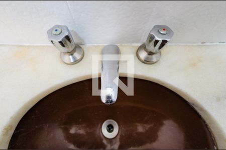 Apartamento para alugar com 120m², 3 quartos e 2 vagas Apartamento para alugar com 120m², 3 quartos e 2 vagasBanheiro