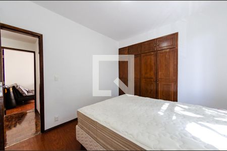 Apartamento para alugar com 120m², 3 quartos e 2 vagas Apartamento para alugar com 120m², 3 quartos e 2 vagasQuarto 2