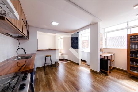 Apartamento para alugar com 120m², 3 quartos e 2 vagas Apartamento para alugar com 120m², 3 quartos e 2 vagasCozinha