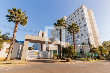 Apartamento à venda com 48m², 2 quartos e 1 vaga Apartamento à venda com 48m², 2 quartos e 1 vagaFachada