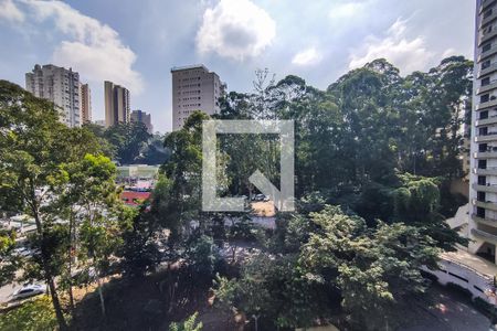 Apartamento para alugar com 152m², 3 quartos e 3 vagasVista