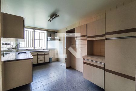 Apartamento para alugar com 152m², 3 quartos e 3 vagasCozinha