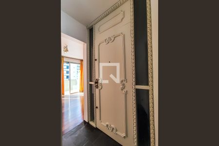 Apartamento para alugar com 152m², 3 quartos e 3 vagasHall de Entrada