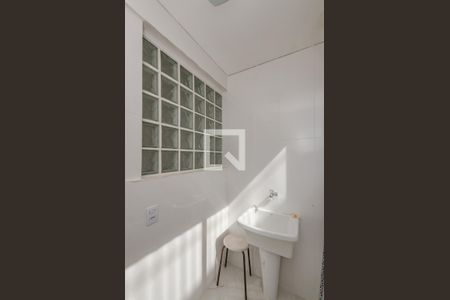 Apartamento para alugar com 60m², 2 quartos e 1 vagaÁrea de Serviço