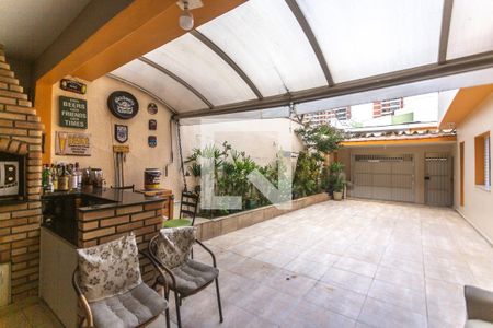 Casa à venda com 360m², 3 quartos e 7 vagasQuintal