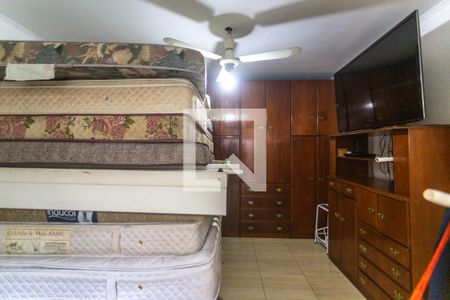 Casa à venda com 360m², 3 quartos e 7 vagasSuíte